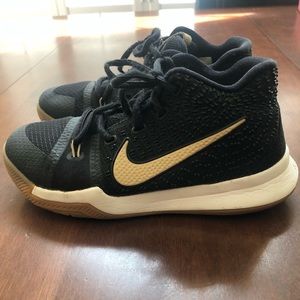 KDNike youth shoes